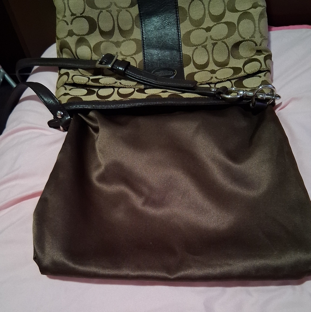 SOLD** Coach Brown Crossbody Bag with Signature Monogram EUC Smoke Free Home - Picture 5 of 7